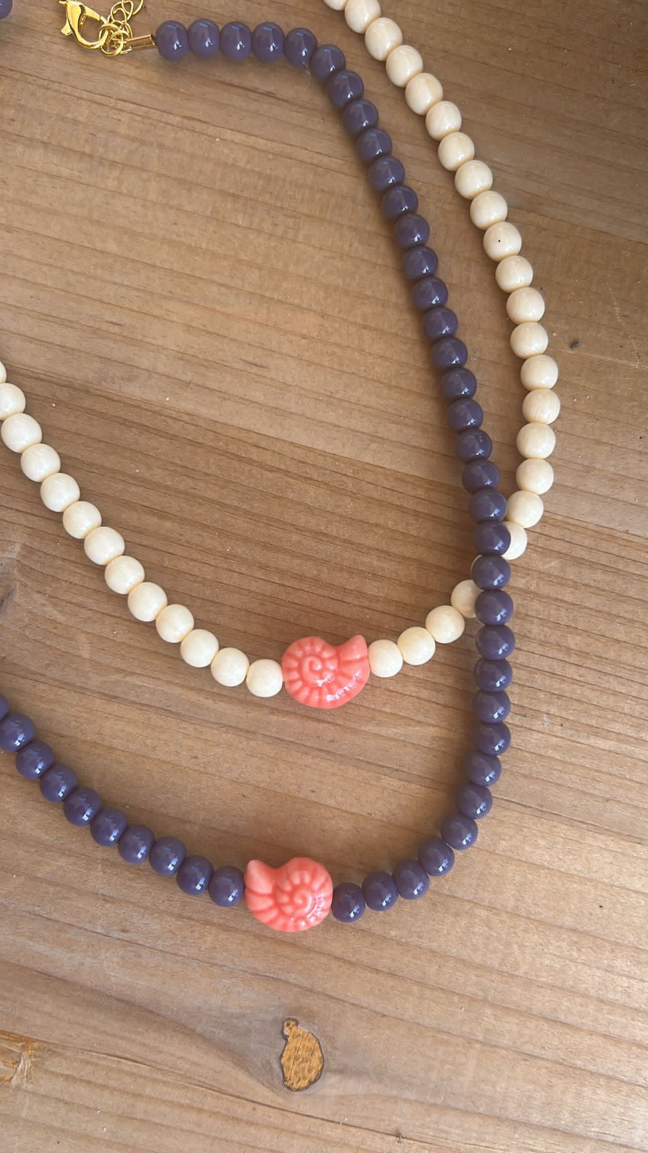 Collar concha coral