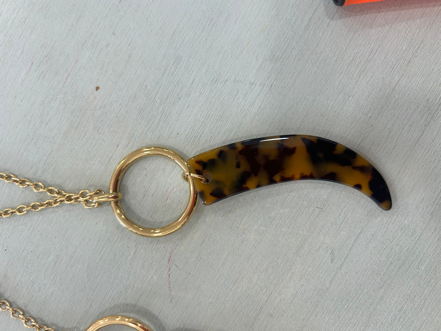 collar colmillo aro