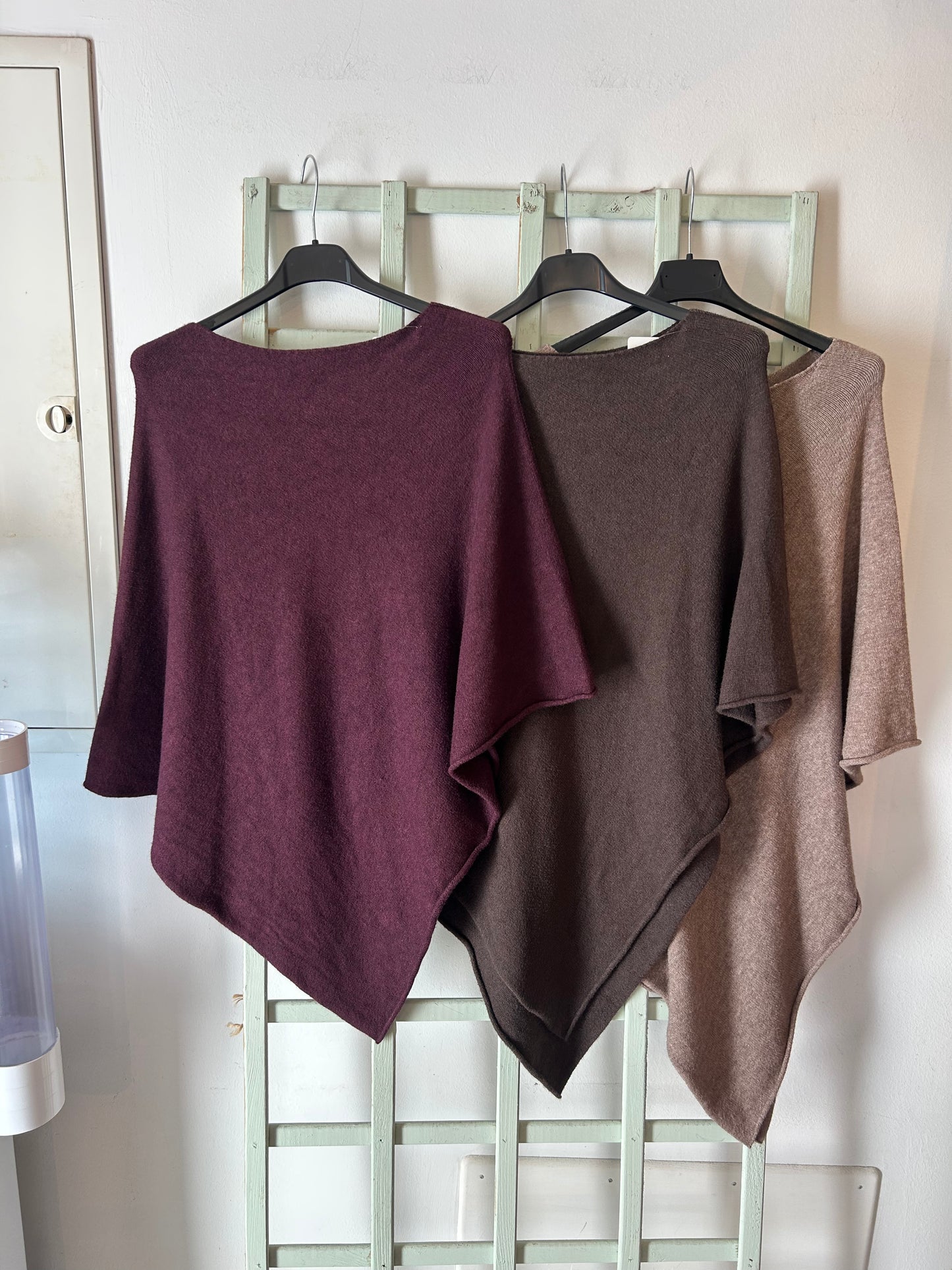 PONCHO BASIC PUNTO
