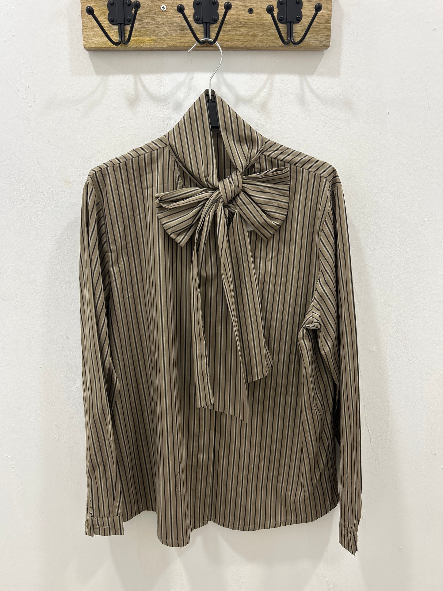 BLUSA LAZO RAYAS