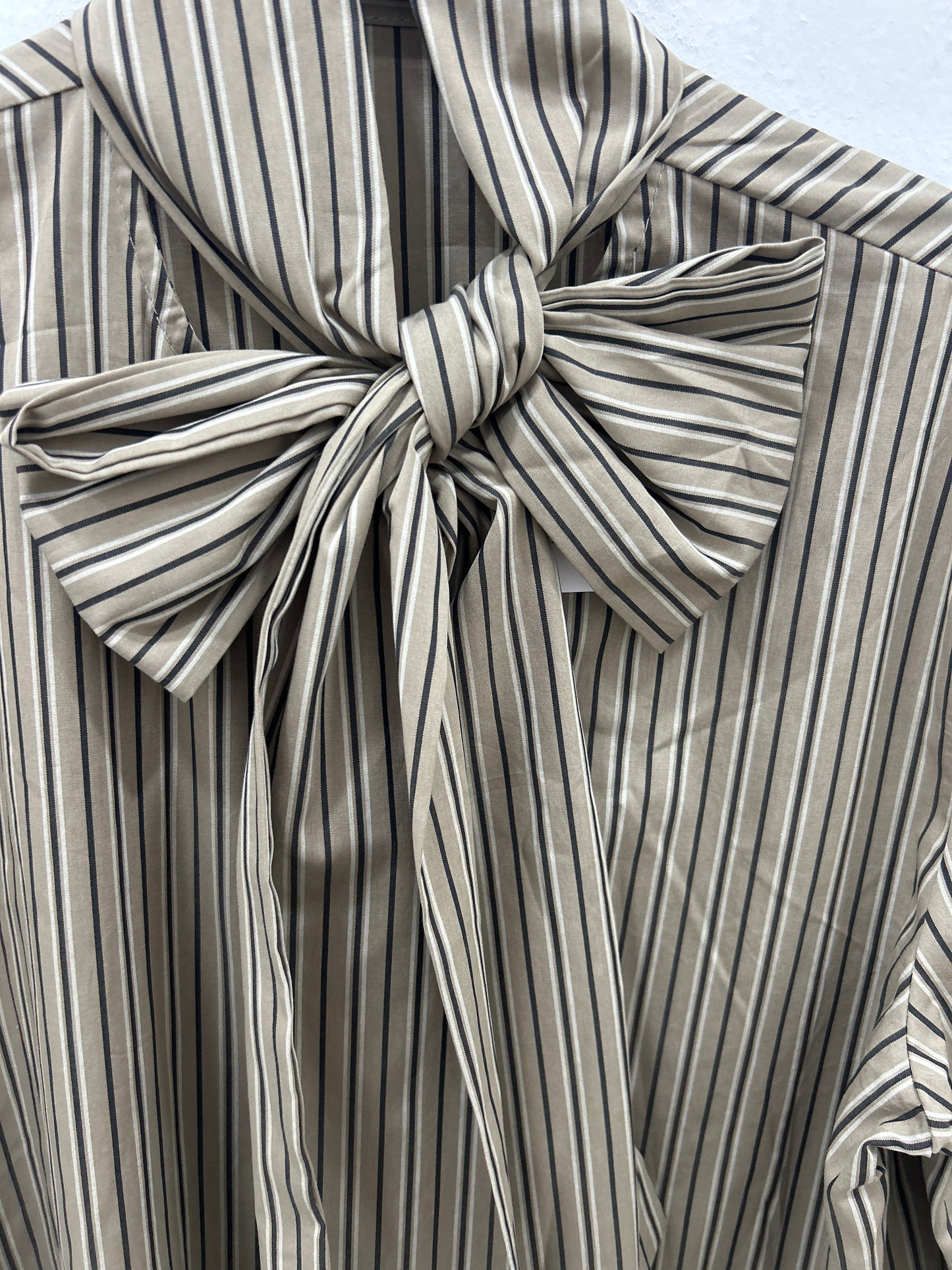 BLUSA LAZO RAYAS