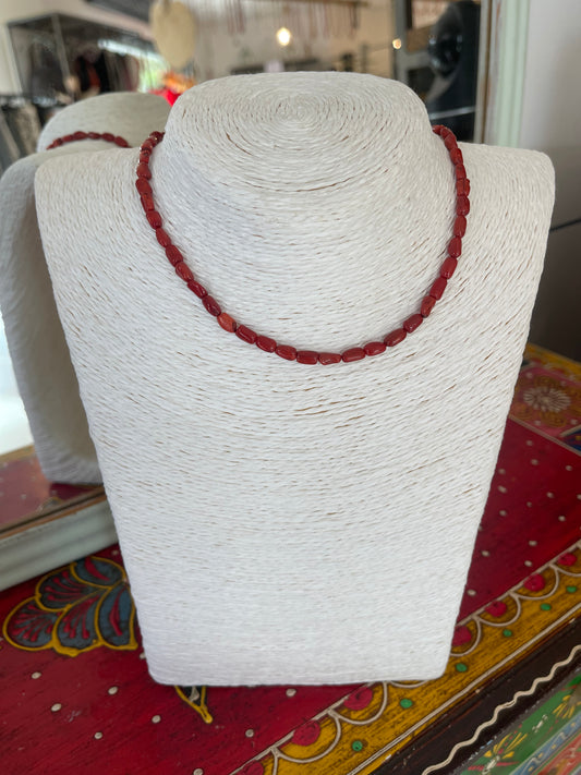 Collar piedras tubo