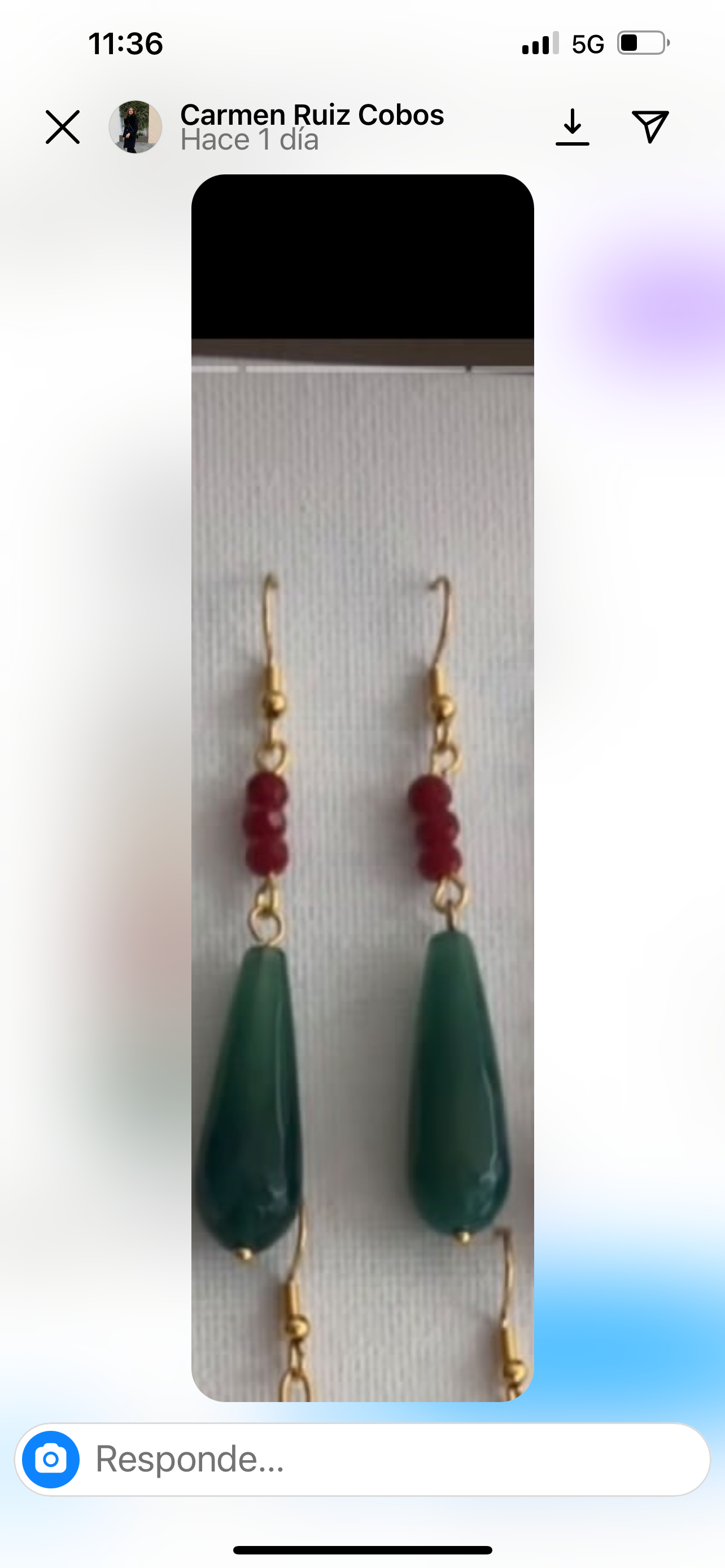 Pendientes Lágrima Verde bolitas rojas