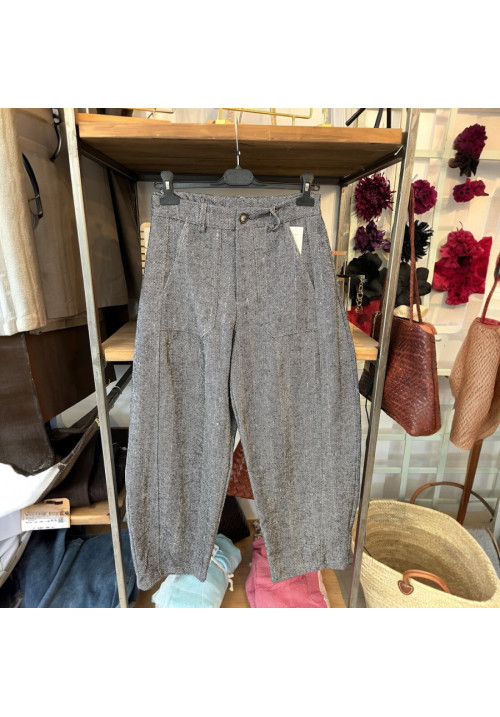 PANTALON ESPIGA GLOBO 